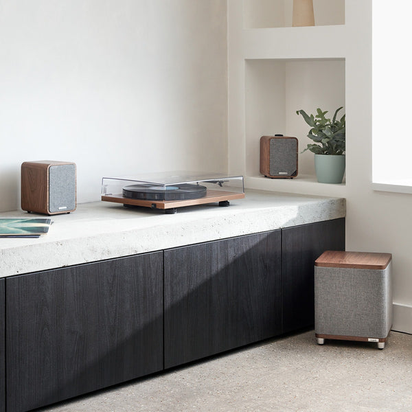 Ruark RS1 shown with turntable and Ruark MR1